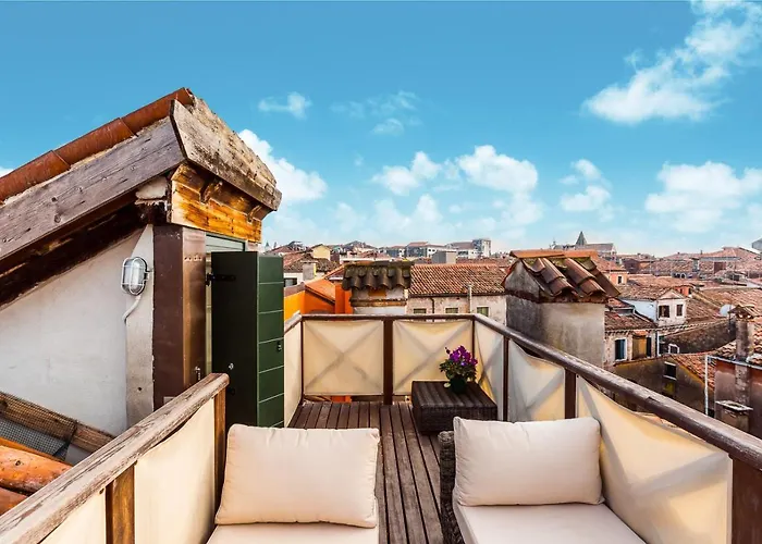 Ca' Del Teatro Terrace In San Marco District