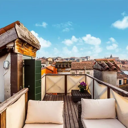 Daire Ca' Del Teatro Terrace In San Marco District Venedik